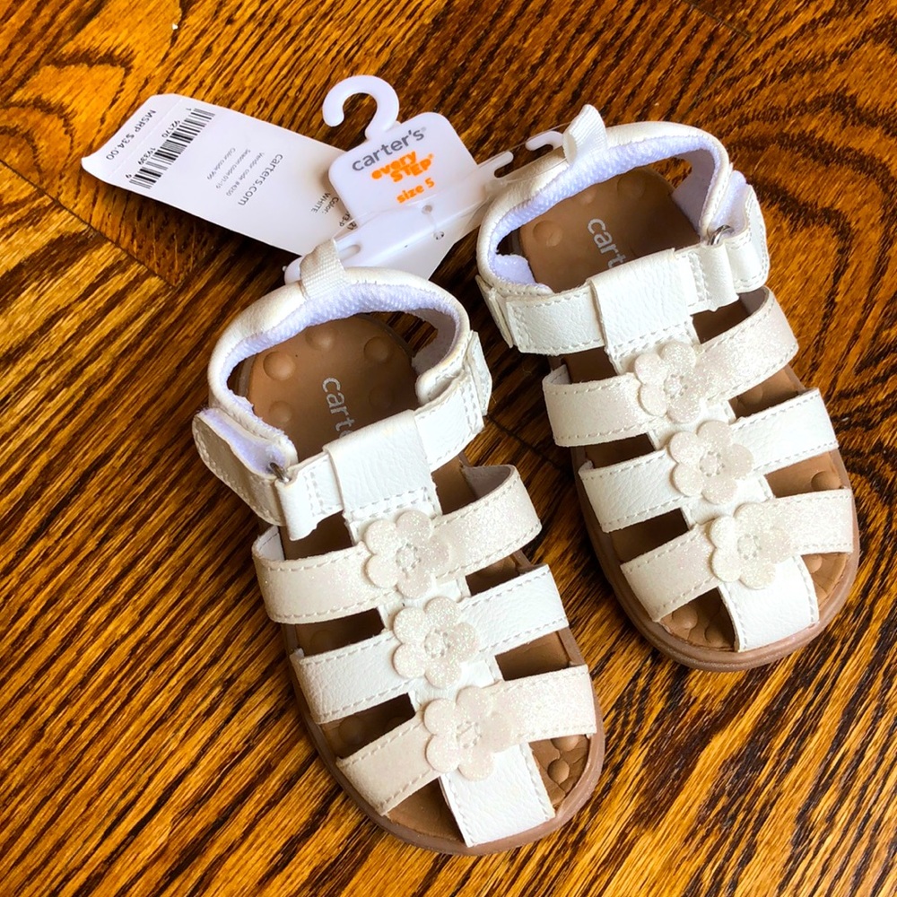 Carter’s every step sandal